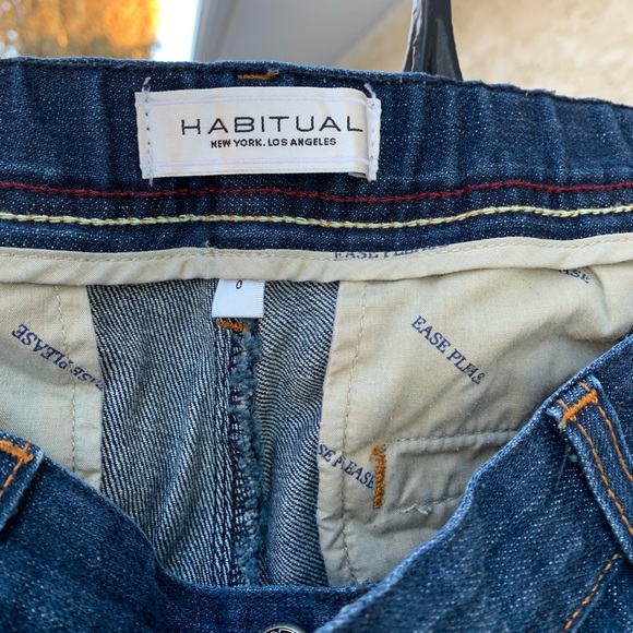 Designer maternity jeans - Picture 2 of 6